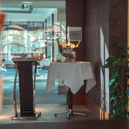 Parkhotel Hotell Görlitz