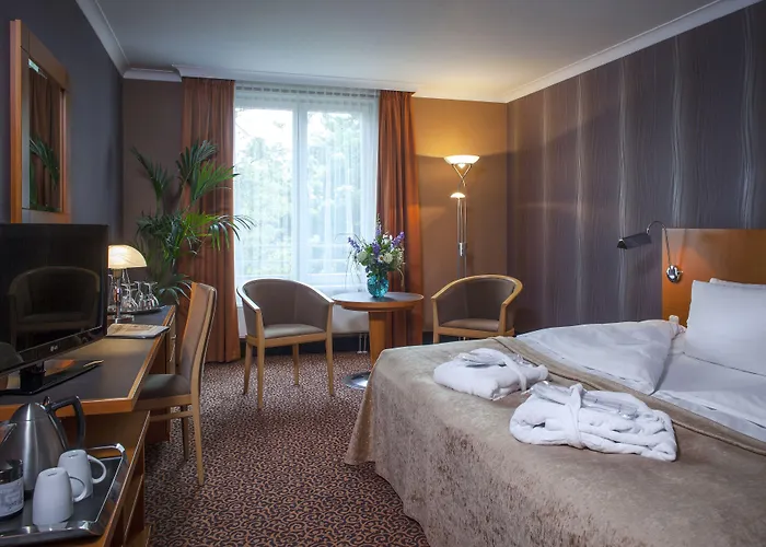 格尔利茨酒店 格尔利茨